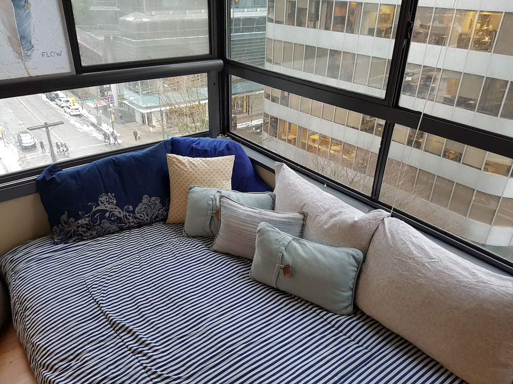 Apartments in Downtown Vancouver