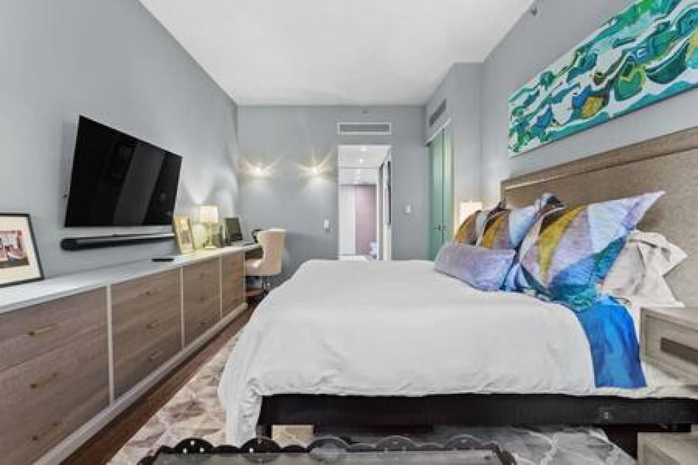 Highline Terrace II by Rovetravel 2BR Chelsea Apt