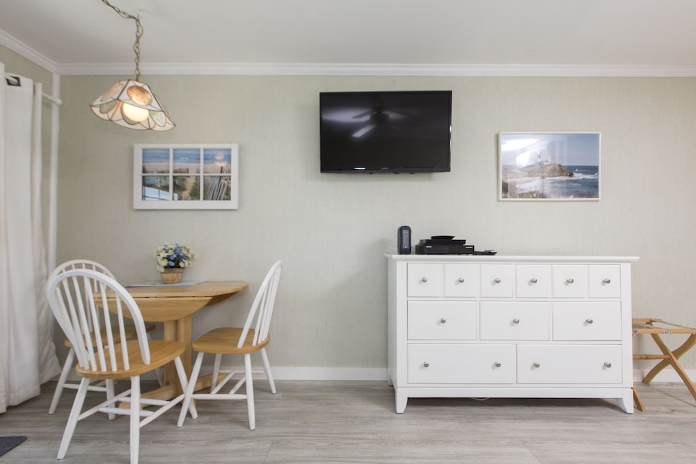 Beach Plum Resort
