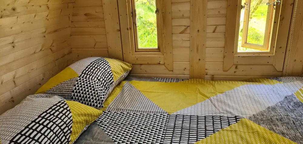 Viking Sleeping Barrel view 4