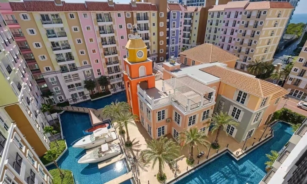 Seven Seas Cote d'Azur with Pool& Gym
