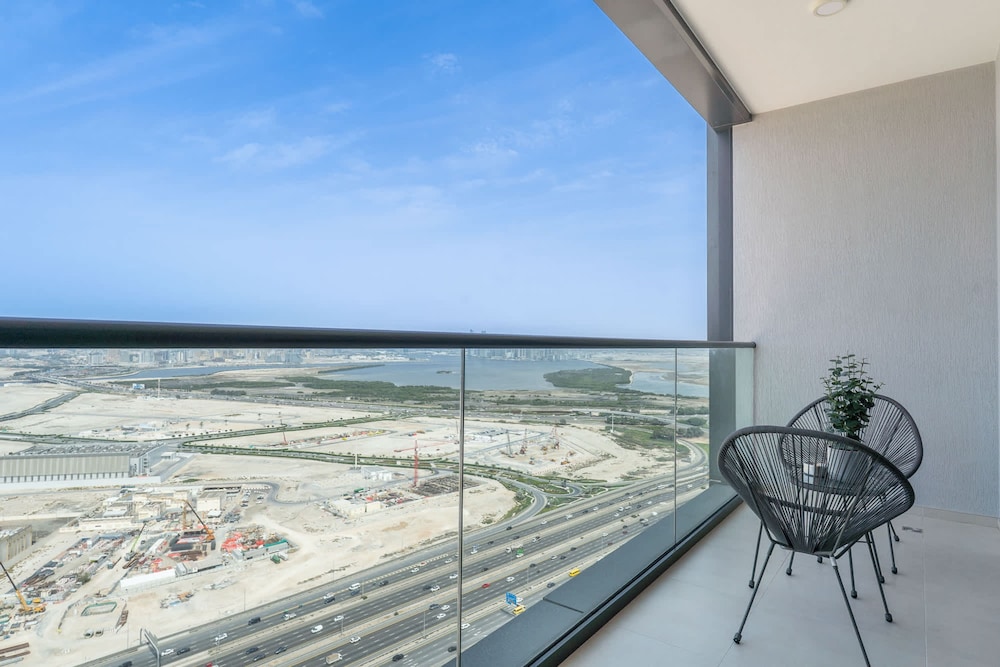 Amazing 2-bedroom in Sobha Creek Vistas Grande