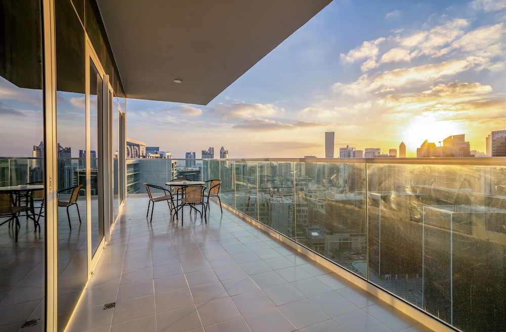 Tanin - Fabulous Apt With Burj Khalifa View From Balcony