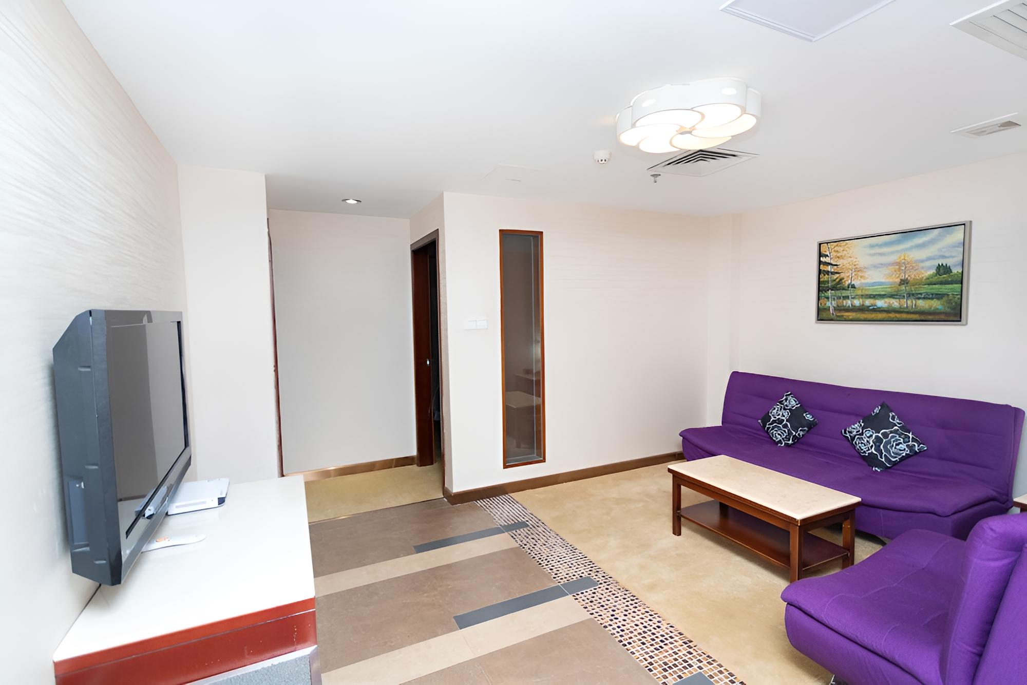 L Hotel Lianhua