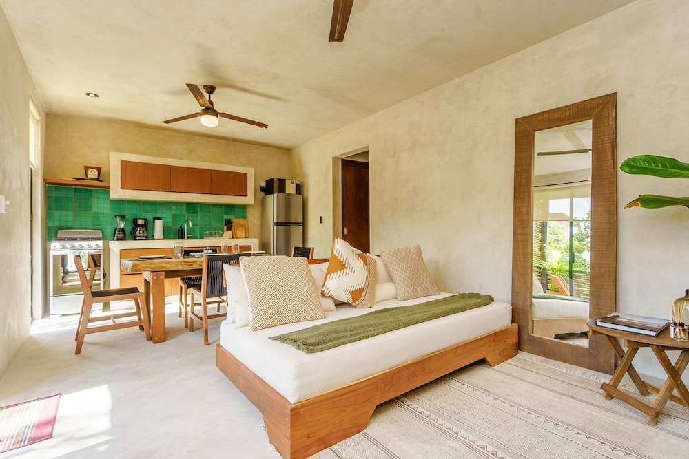 Eco-sustainable Luxury Between Beach Hotspots & Tulum Town by Stella Rentals