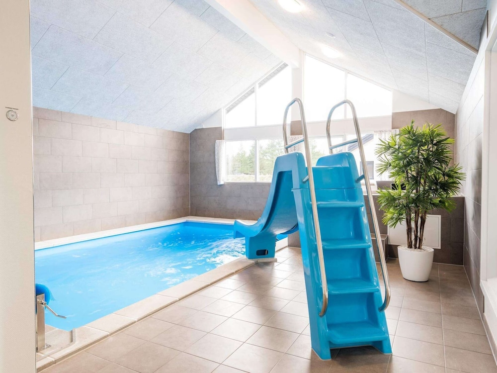 16 Person Holiday Home in Norre Nebel view 4
