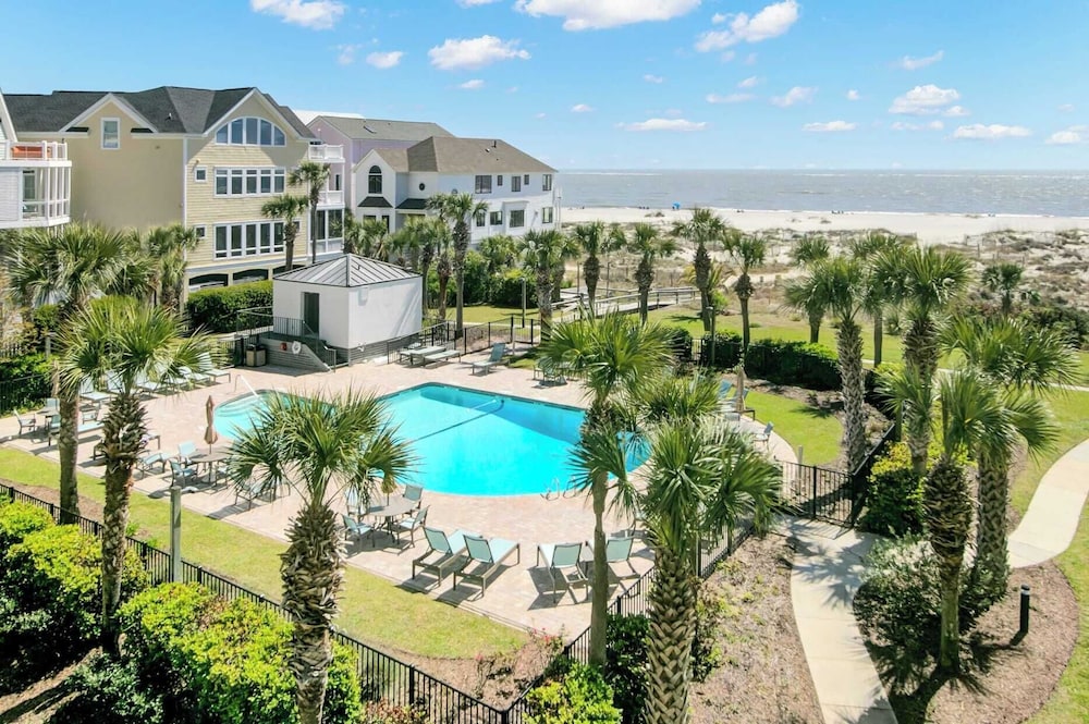 307 Summerhouse by Avantstay Oceanfront, View, Shared Pool