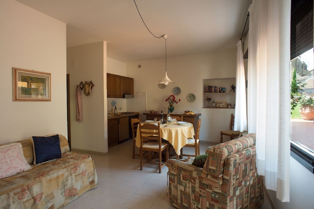 Holiday Home in Tuscany With Vineyard Views view 5