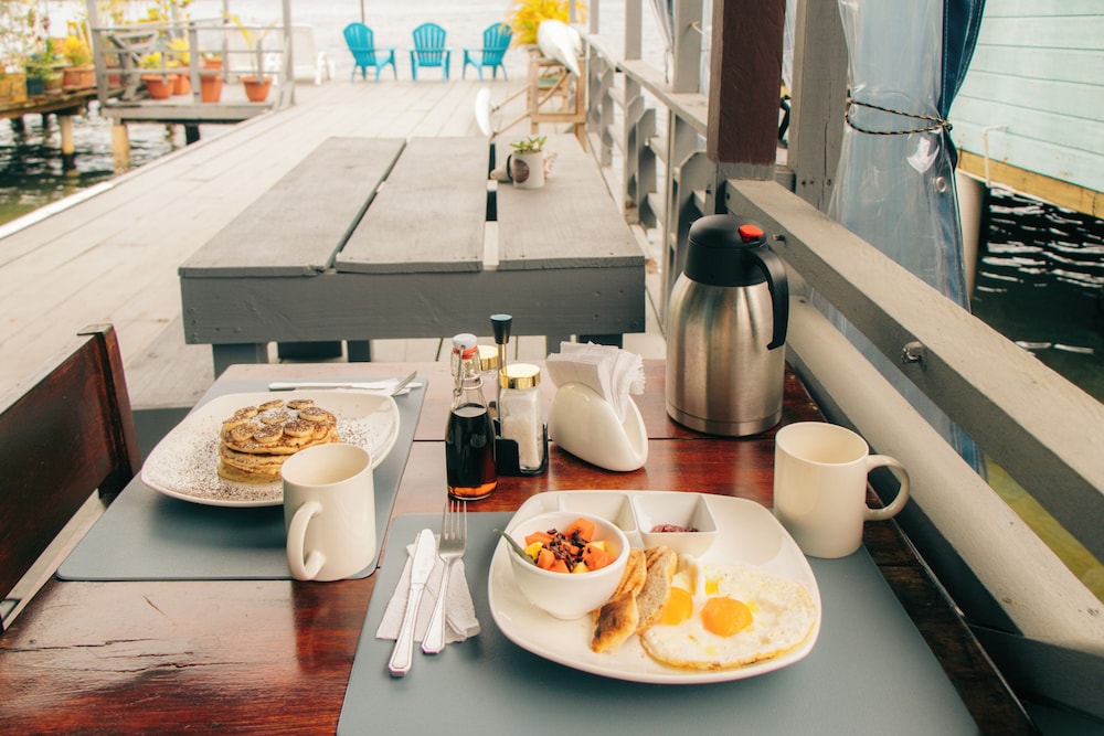 Saigon Bay Bed & Breakfast
