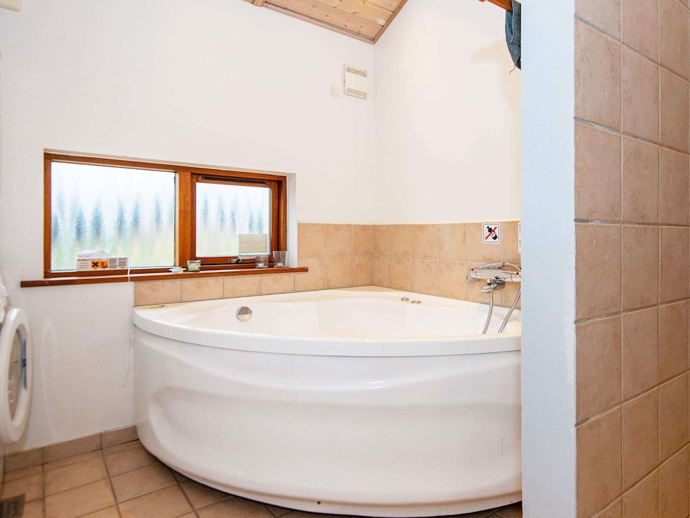 7 Person Holiday Home in Ulfborg-by Traum view 5