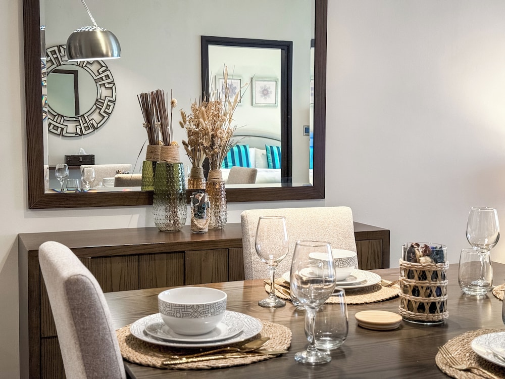 Resort Apartments - Royal Amwaj North