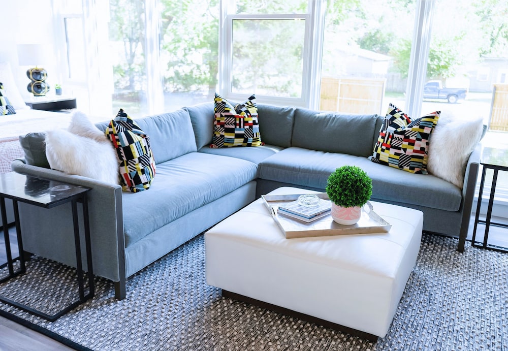 Luxury 5BR House Private Studio 5mins to OU Cha