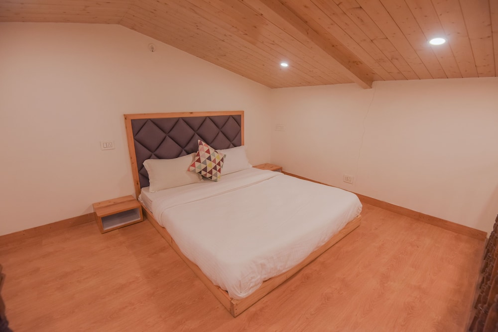 Photo 9