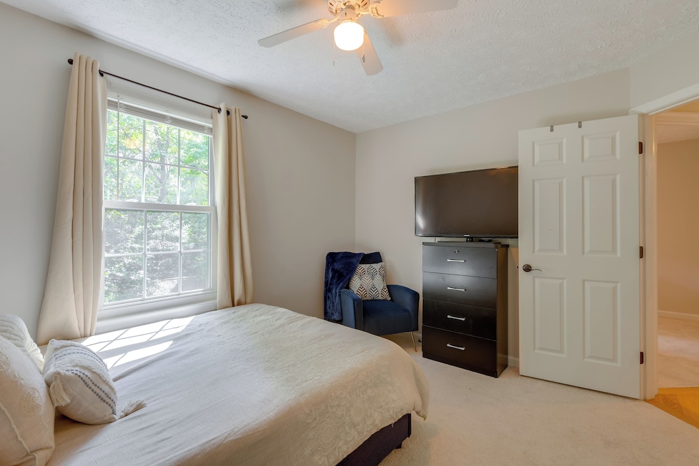 Room to Work & Relax! Laurel Home w/ Office, Yard
