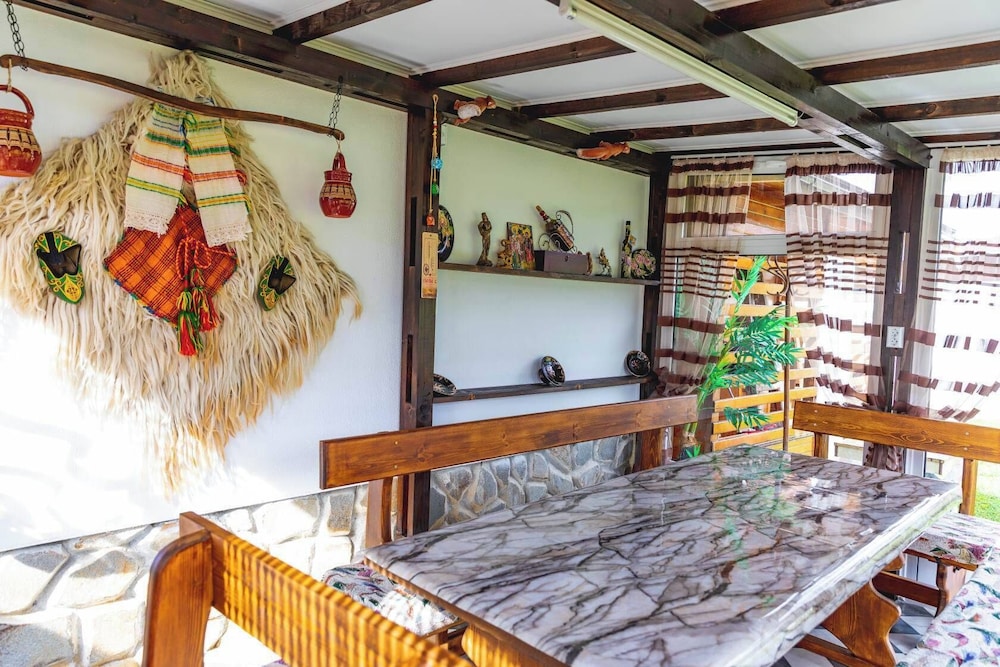 Cozy Villa Retreat in Cigov Chark
