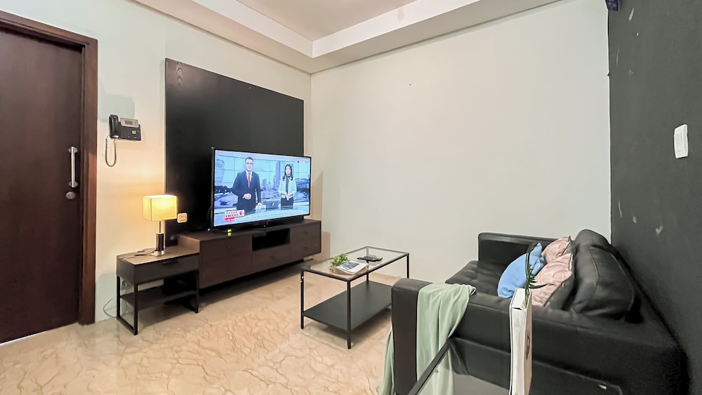 Well Designed 1BR Apartment L'Avenue Pancoran