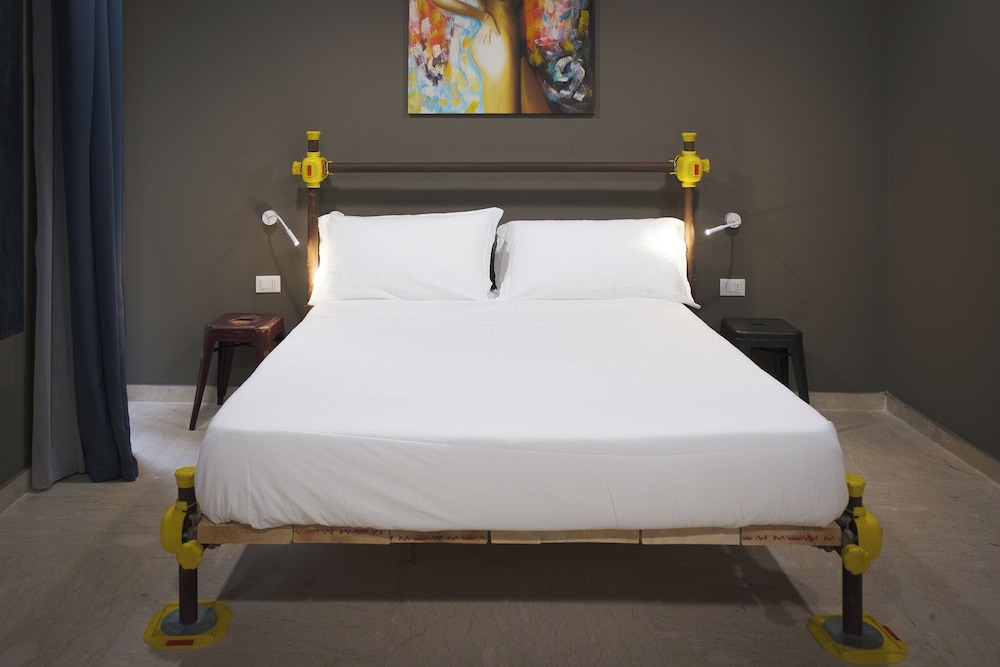 Hostelò Luxury Hostel