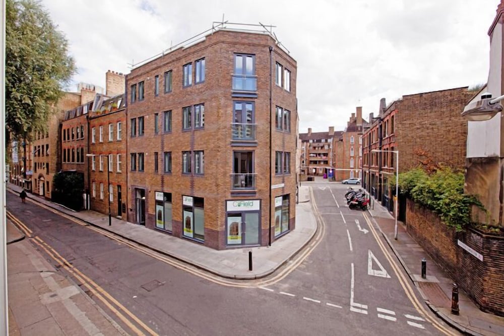 One Whites Row