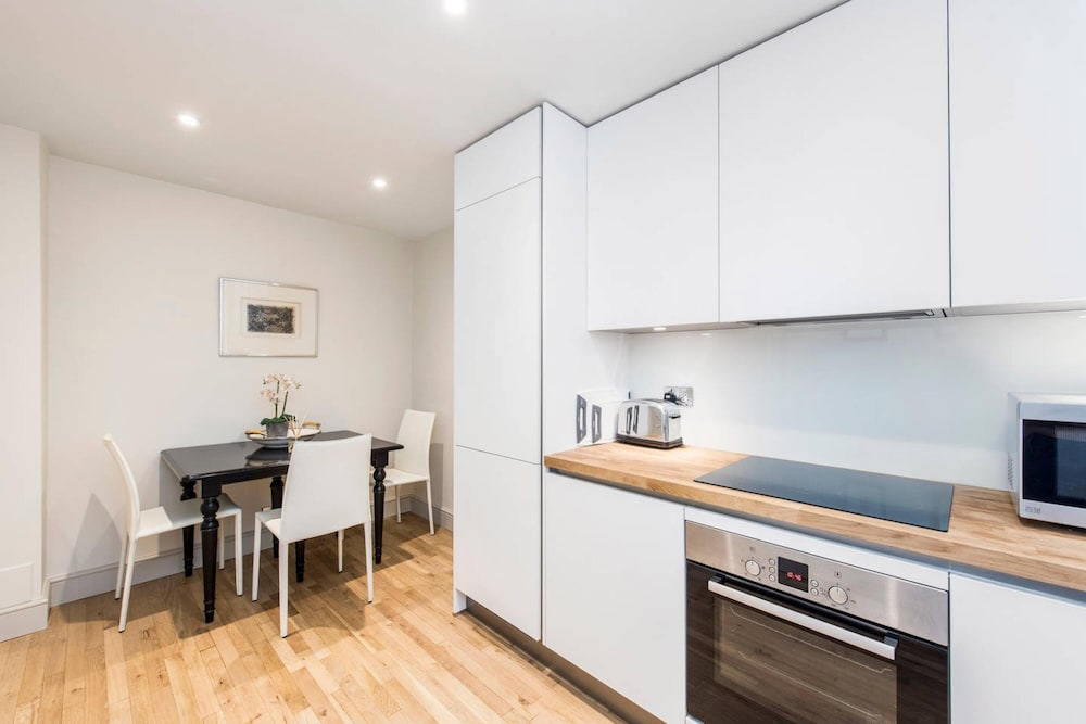 Marble Arch 3bed Family Home