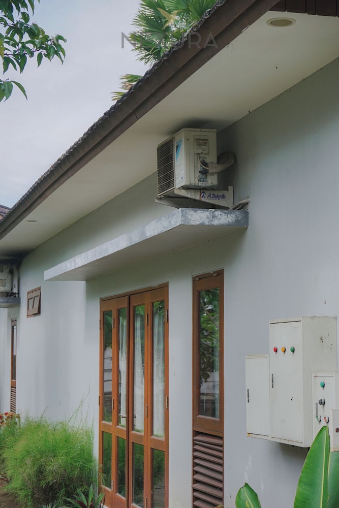 Jambu Klutuk Resort
