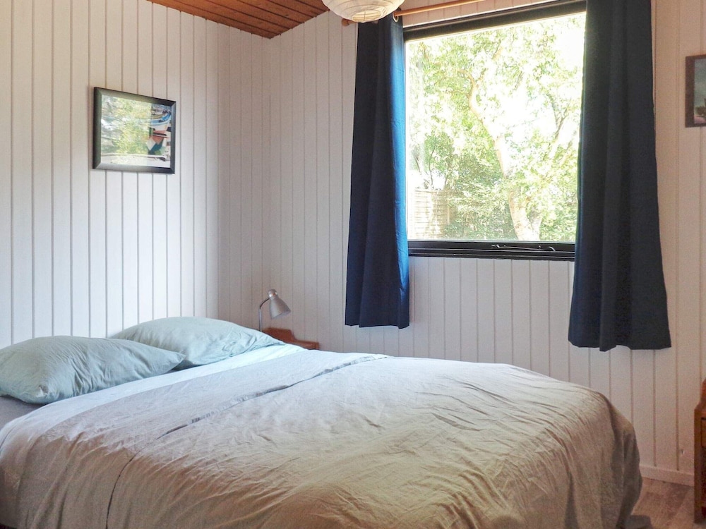 6 Person Holiday Home in Vaeggerlose view 3