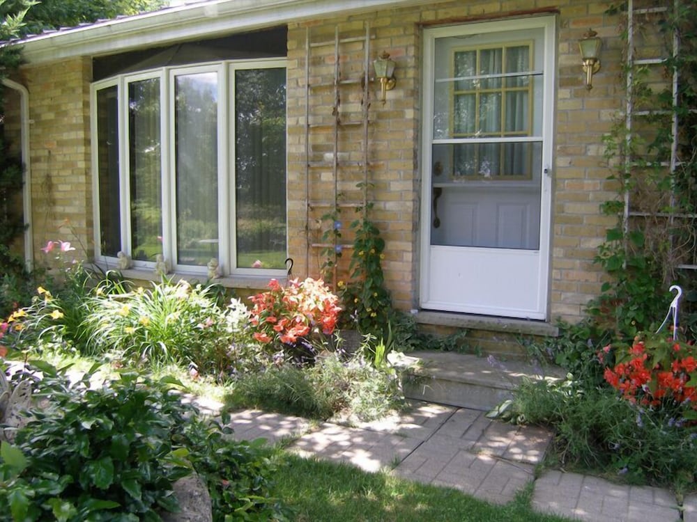 A Valley View Bed & Breakfast