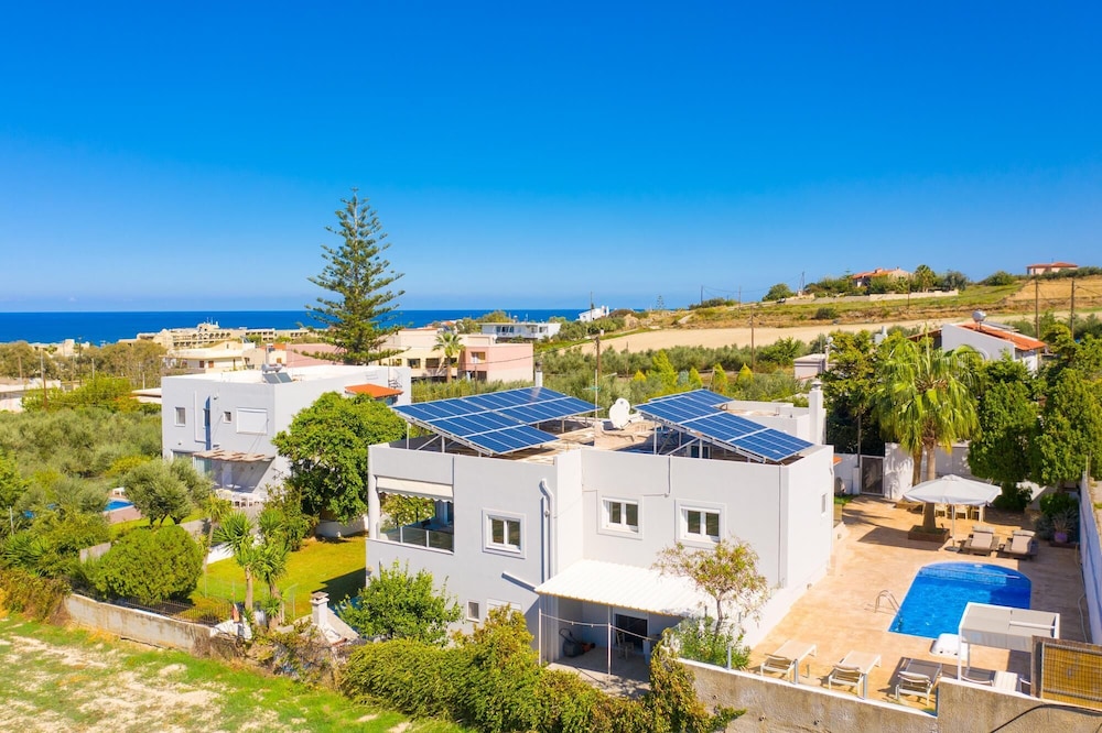 Villa Thetis Large Private Pool Walk to Beach Sea Views A C Wifi Car Not Required Eco-friendl - 2302