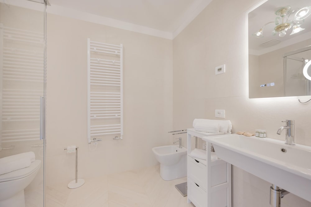 Santo Stefano Palace Suite 3
