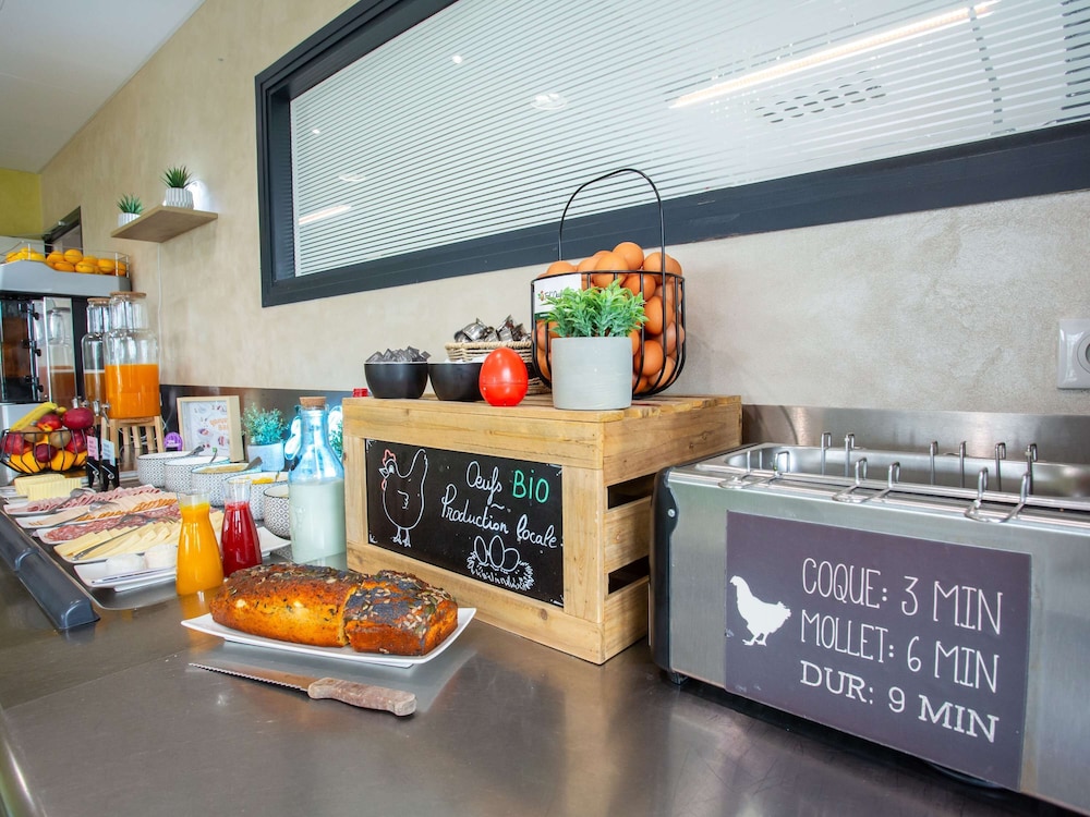 Bourges Vacations - ibis Styles Bourges - Property Image 3