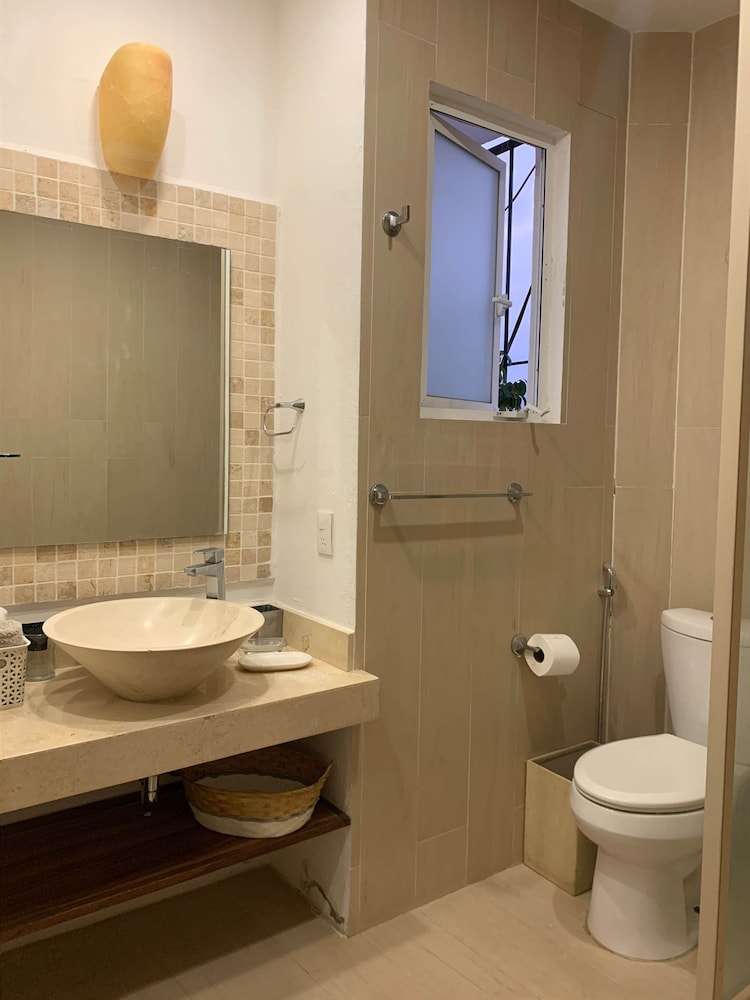 2Br Beach-near Suite Escape