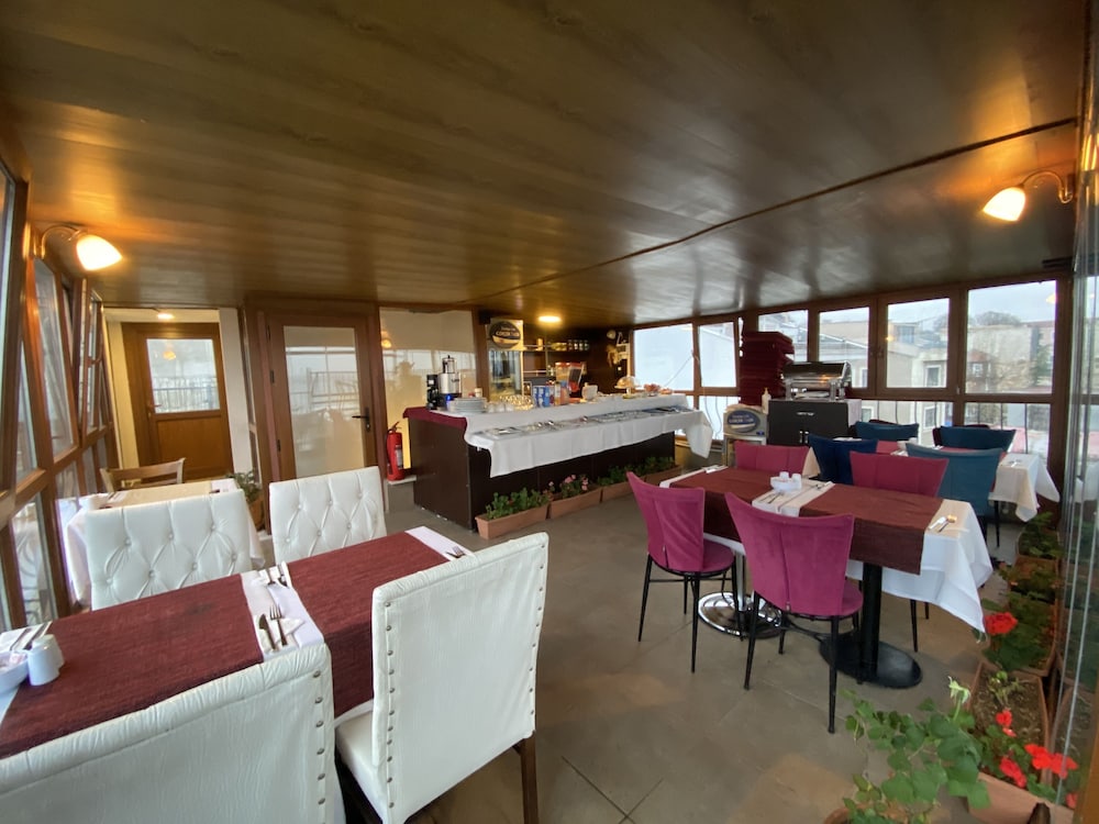 Spinel Hotel - Image 26