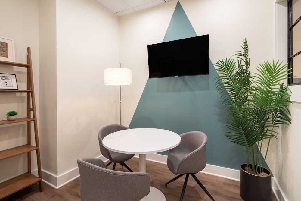 meeting & event spaces