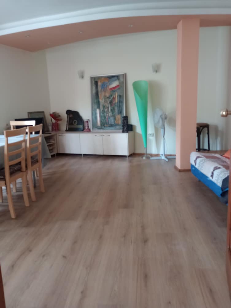 Awesome Location! Probably the Best in the Old Town
