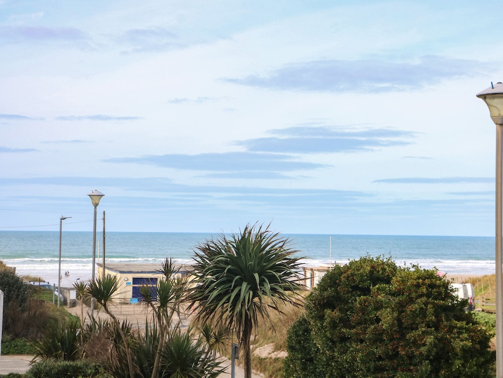 Ocean Blue view 5