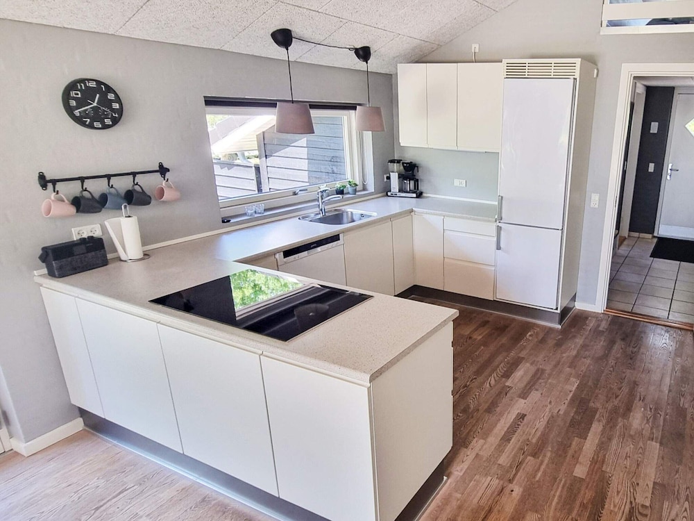 Attractive Holiday Home in Hadsund near Sea view 4