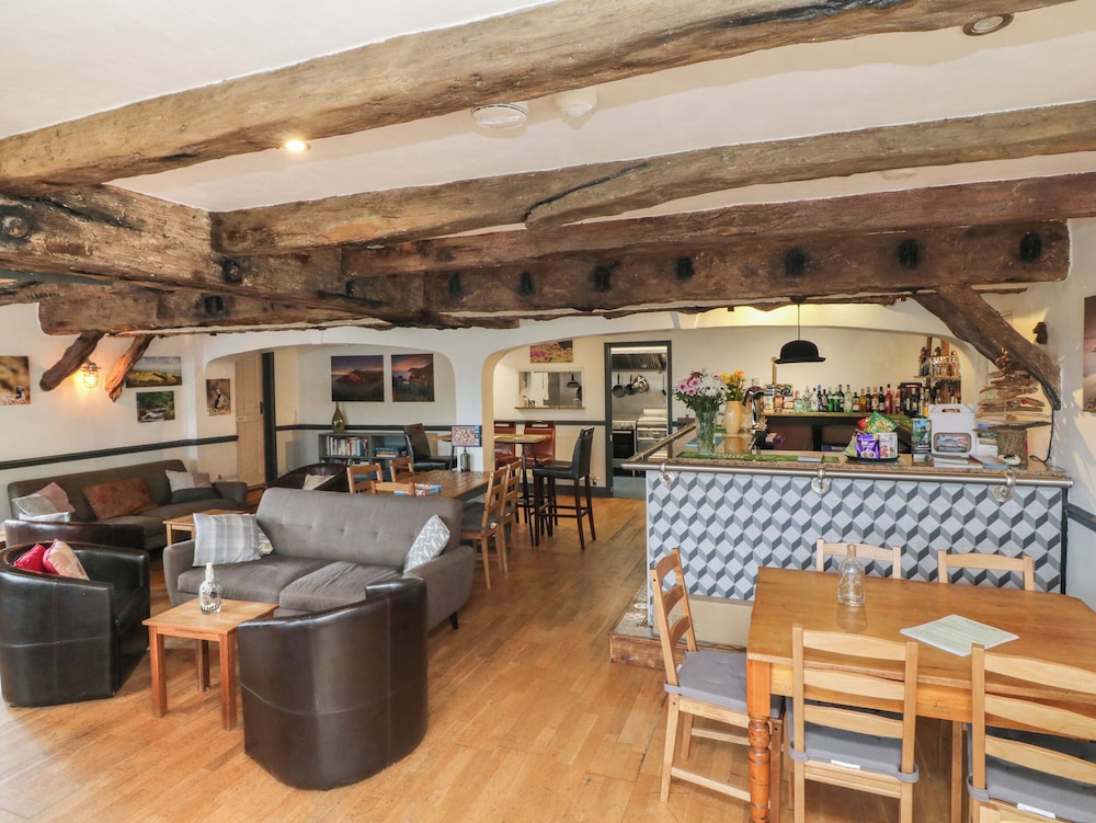 Larchwood Lodge