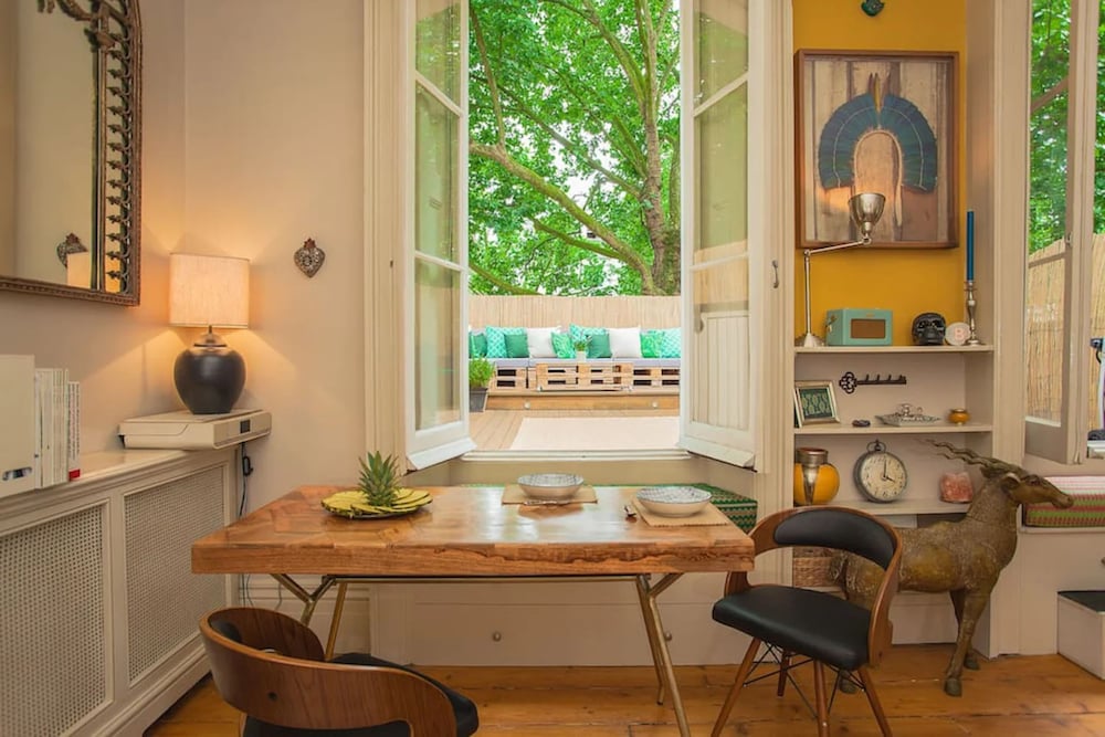Exquisite Notting Hill Flat With Roof Terrace