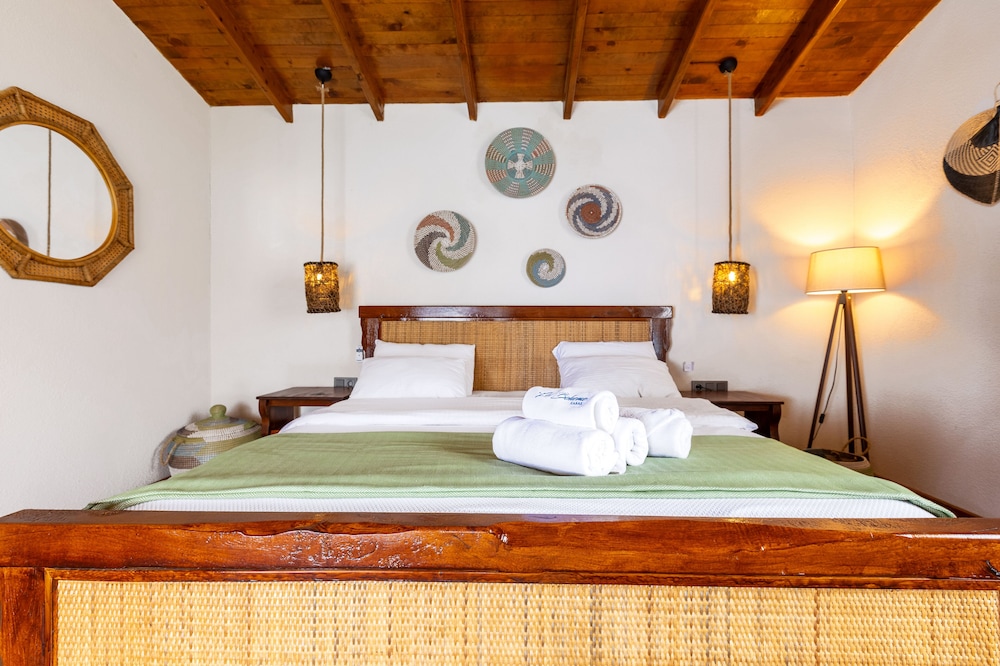 La Boheme Kabak - Image 110