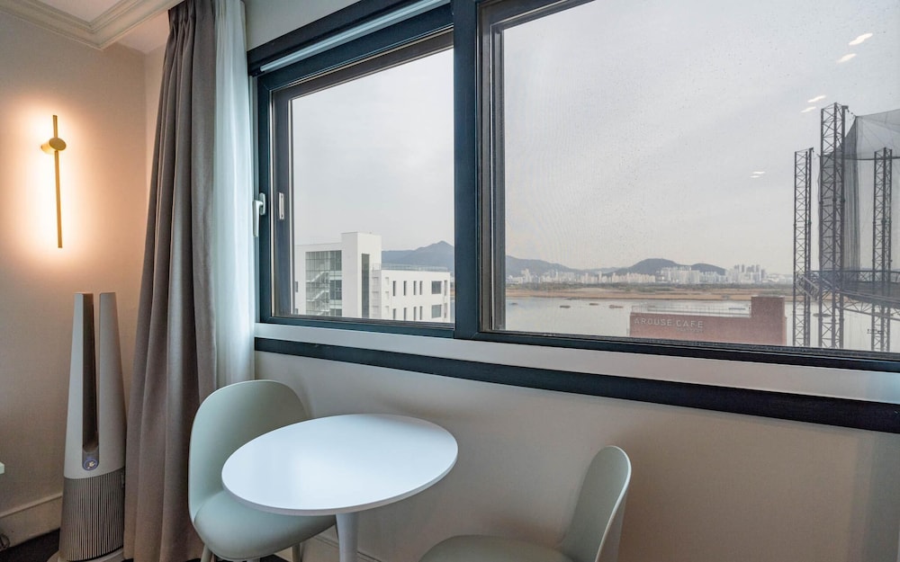 Busan Myeongji Hotel Myeongji view 3