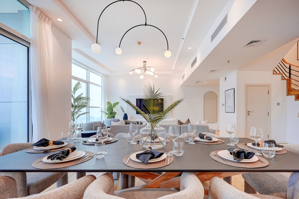 Elegant 4BR - Perfect Stay for Families in Marina