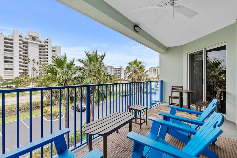 Oceanwalk 13-303