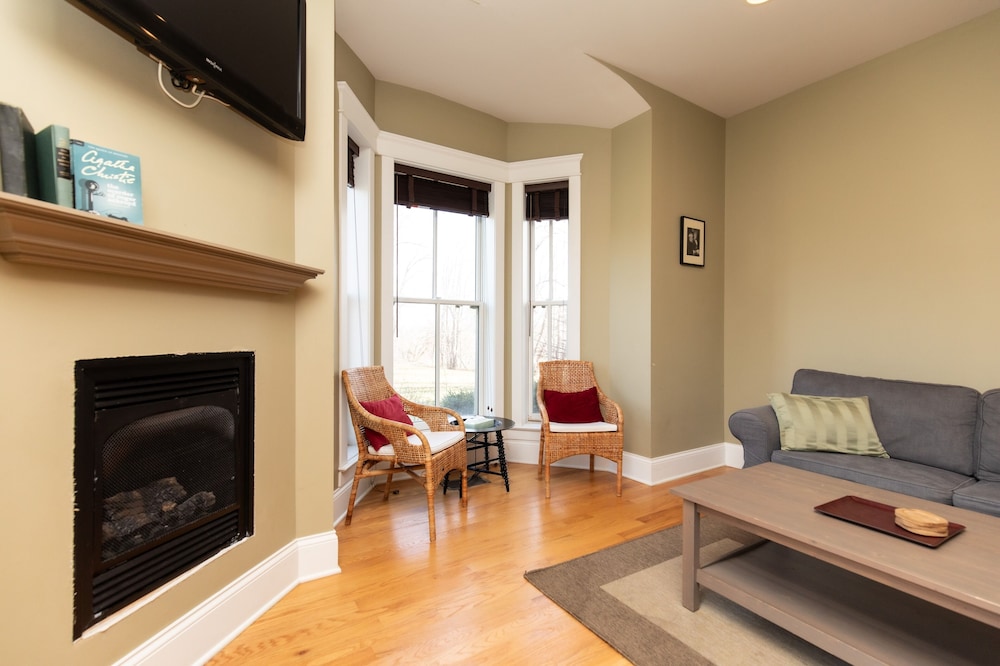 Furness Mansion - Property Image 44