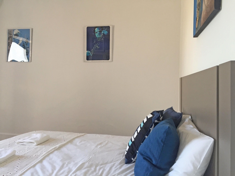 Tea & Jazz Guest House Cascais