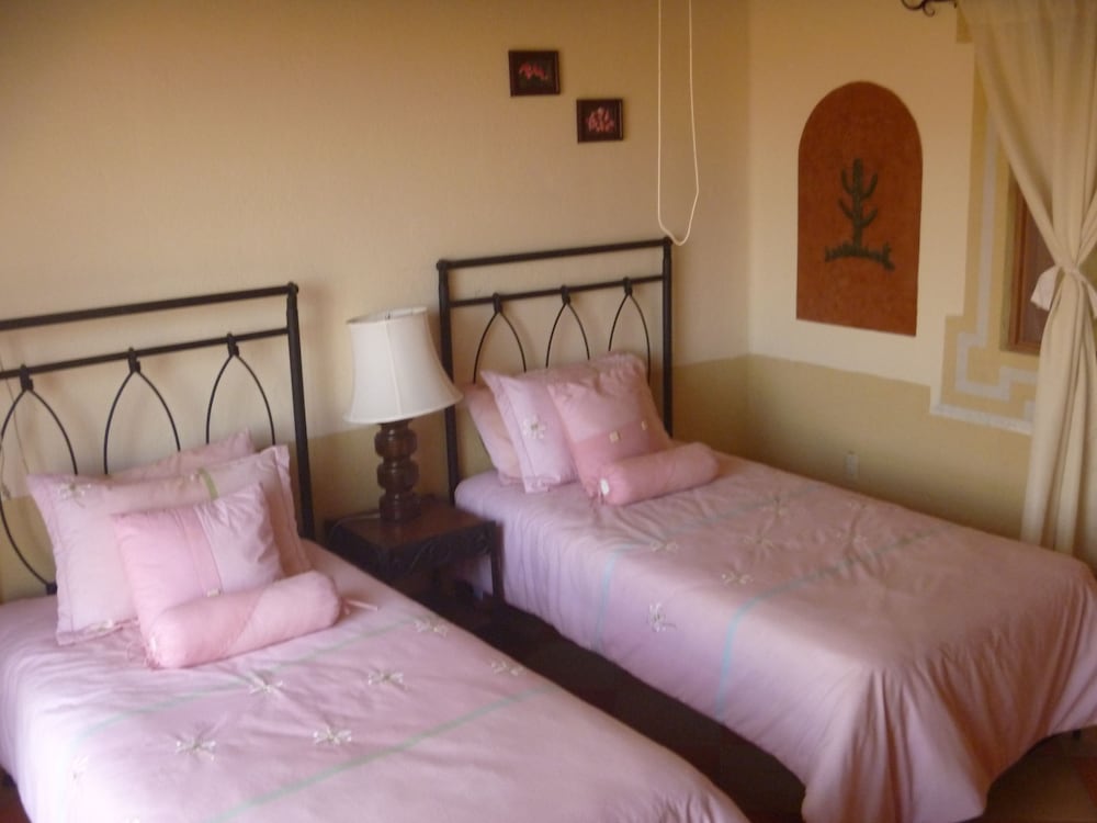 Hacienda Pozo Cota view 3