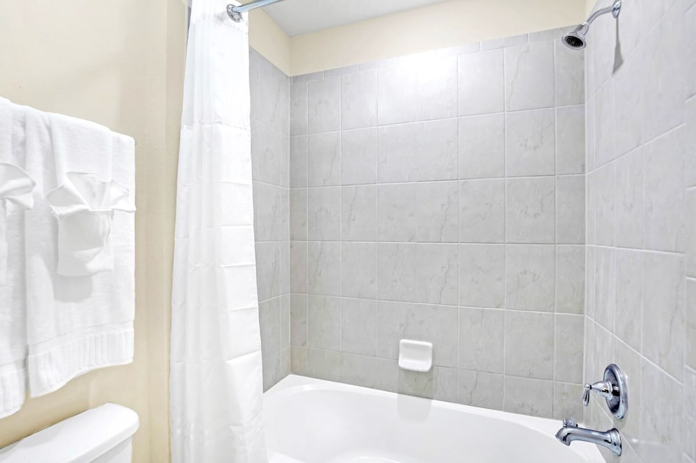 Upstay 7BR Resort Home w Private Pool Near Disney