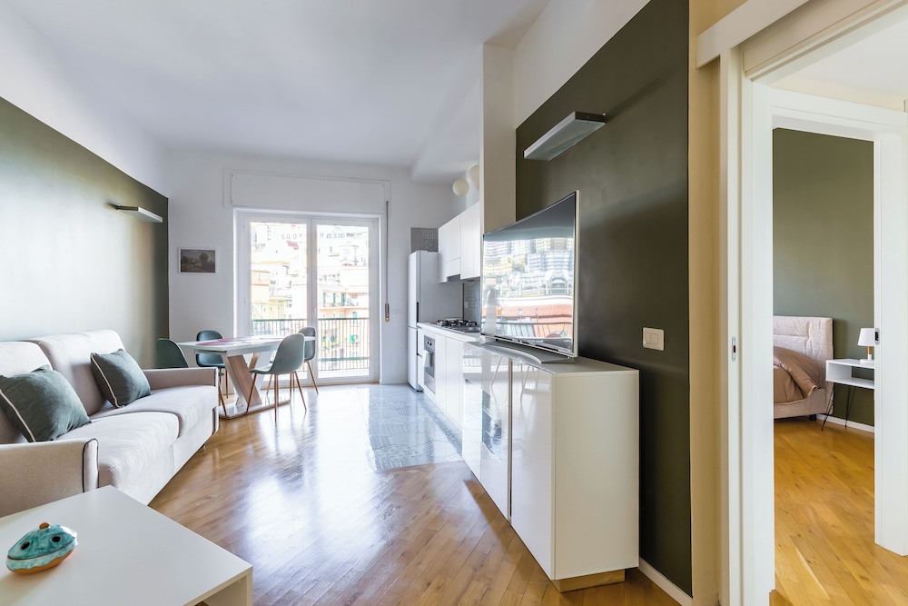 Chiaia Mon Amour Elegant Flat by Napoliapartments