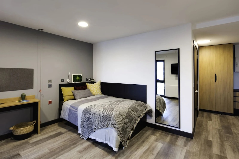 Aspen House