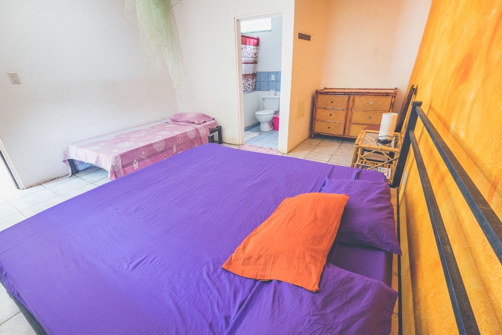 Pura Vida Hostel