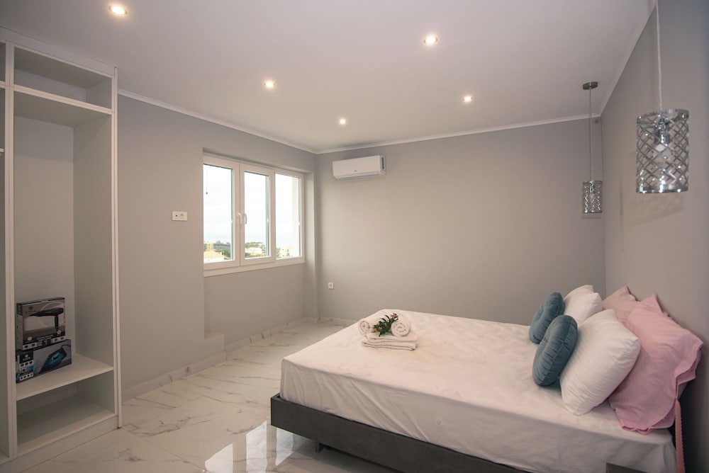 Gigi Star Luxury ApartVilla with Pool, Sea View