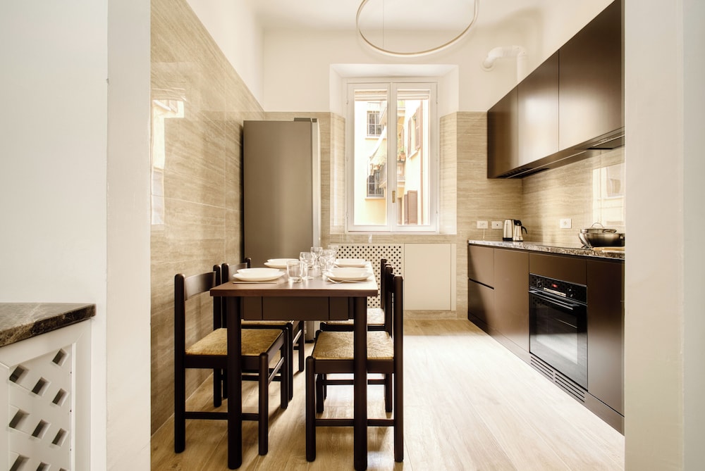 Modern flat near the Centre of Milan